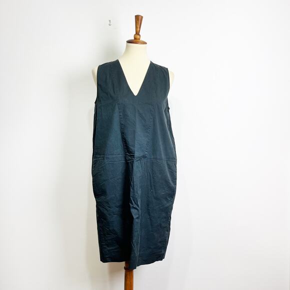 Everlane black shift dress v-neck with pockets Size 8 - Picture 7 of 7